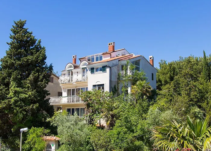 50 Meter Bis Zum Mit Meerblick, Kueche, Wlan, Klima Apartman